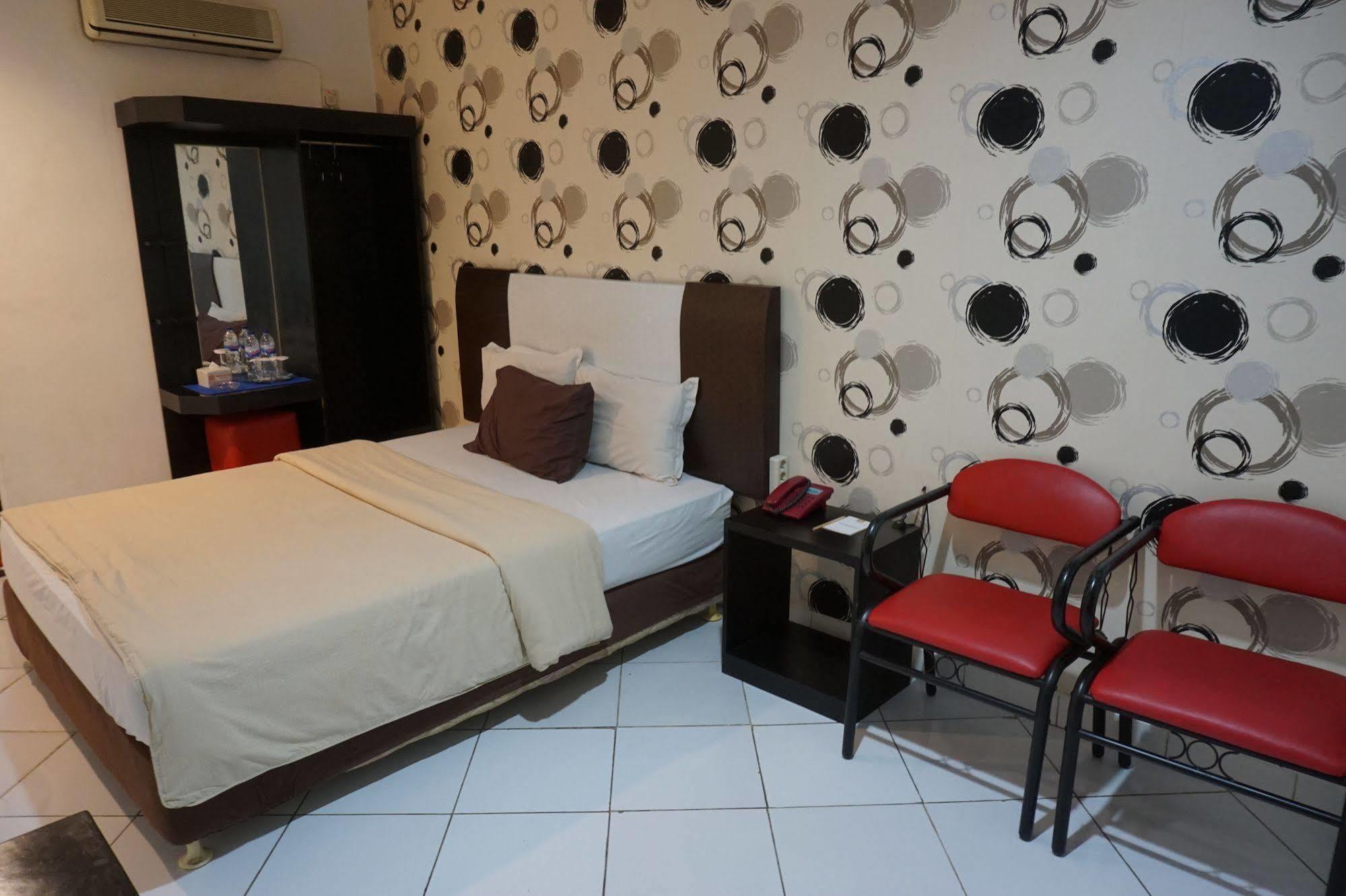 Quarto Familiar Standard